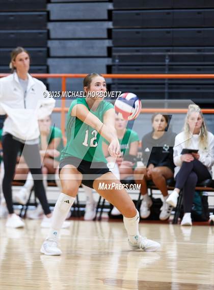 Thumbnail 2 in Southlake Carroll vs. Highland Park photogallery.