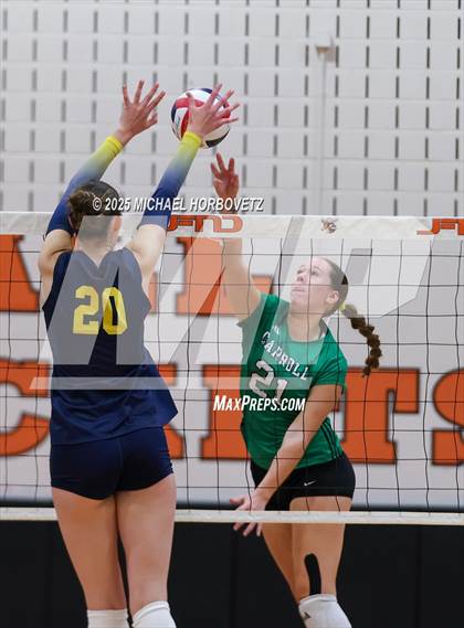 Thumbnail 3 in Southlake Carroll vs. Highland Park photogallery.