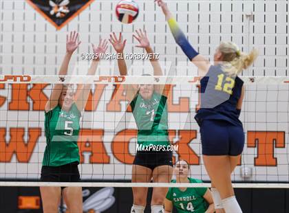 Thumbnail 3 in Southlake Carroll vs. Highland Park photogallery.