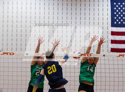 Thumbnail 2 in Southlake Carroll vs. Highland Park photogallery.