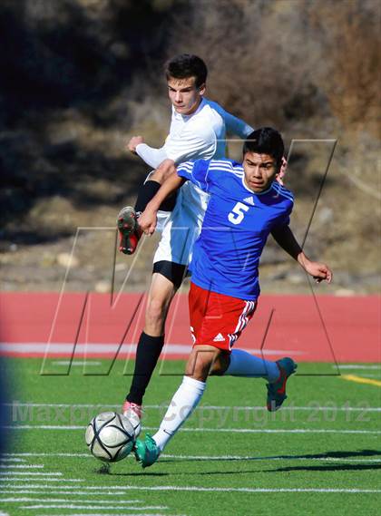 Thumbnail 3 in Crawford vs. Serra (San Diego City Tournament) photogallery.
