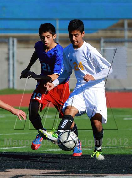 Thumbnail 3 in Crawford vs. Serra (San Diego City Tournament) photogallery.