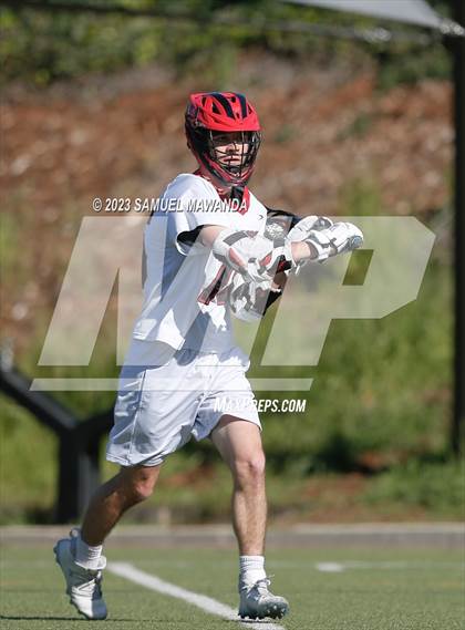 Thumbnail 2 in Village Christian vs Glendale photogallery.