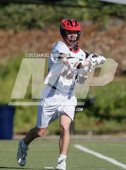 Thumbnail 3 in Village Christian vs Glendale photogallery.