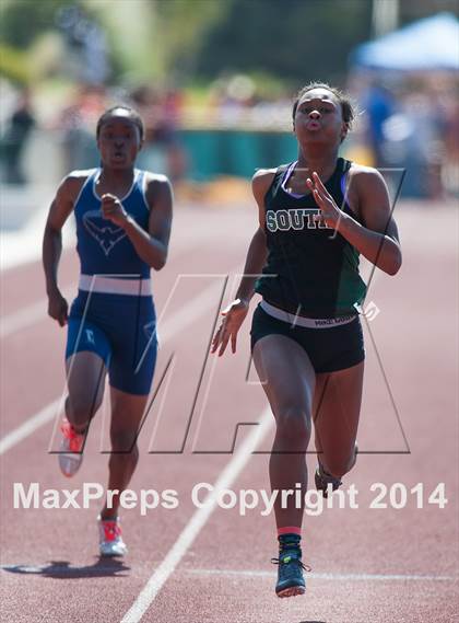 Thumbnail 2 in CIF SS D2 Track and Field Championships (Girls Events) photogallery.