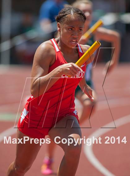 Thumbnail 2 in CIF SS D2 Track and Field Championships (Girls Events) photogallery.