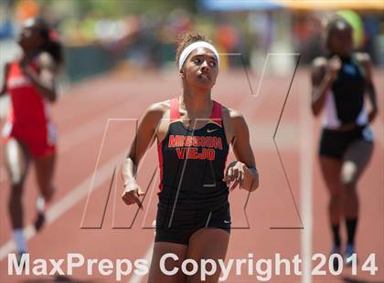 Thumbnail 3 in CIF SS D2 Track and Field Championships (Girls Events) photogallery.