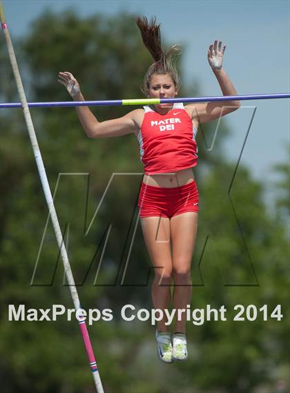 Thumbnail 1 in CIF SS D2 Track and Field Championships (Girls Events) photogallery.
