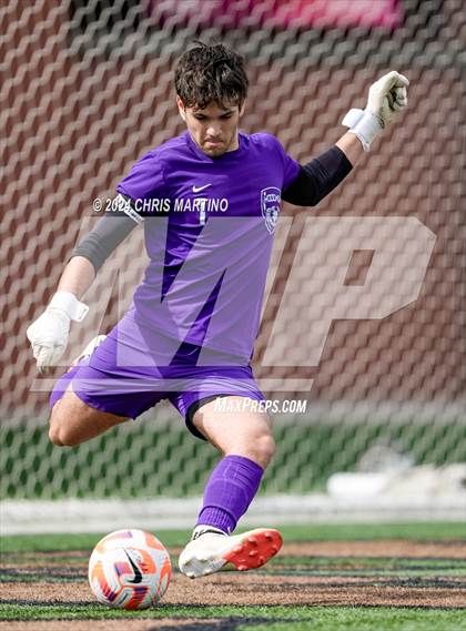 Thumbnail 3 in Woodmont vs. Aiken (Capital City Cup) photogallery.