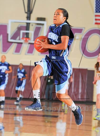 Thumbnail 3 in Rock Bridge vs. Centennial (Nike Tournament of Champions) photogallery.