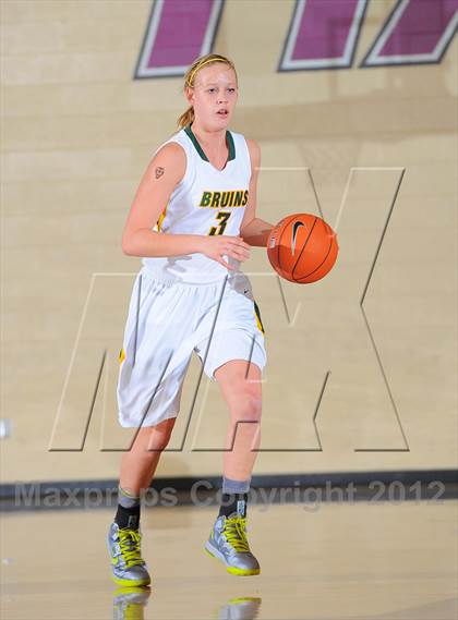 Thumbnail 1 in Rock Bridge vs. Centennial (Nike Tournament of Champions) photogallery.