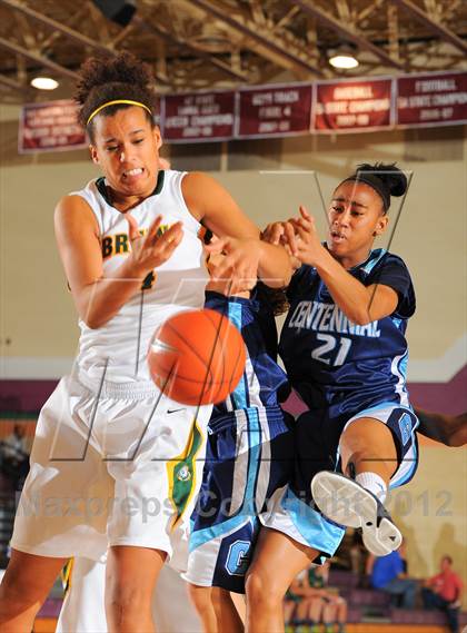 Thumbnail 3 in Rock Bridge vs. Centennial (Nike Tournament of Champions) photogallery.