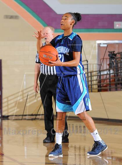 Thumbnail 1 in Rock Bridge vs. Centennial (Nike Tournament of Champions) photogallery.