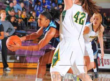 Thumbnail 2 in Rock Bridge vs. Centennial (Nike Tournament of Champions) photogallery.