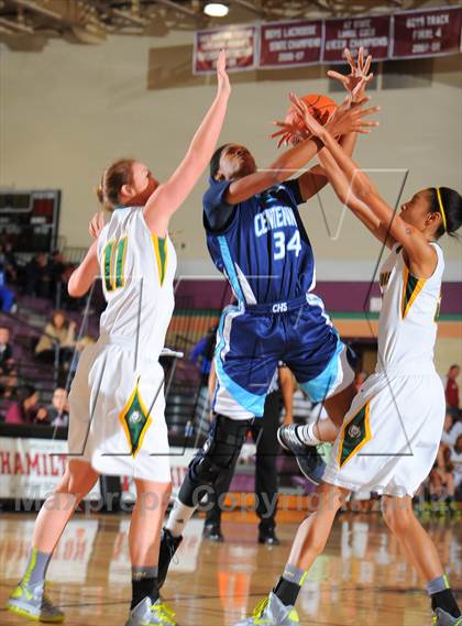 Thumbnail 1 in Rock Bridge vs. Centennial (Nike Tournament of Champions) photogallery.