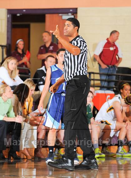 Thumbnail 1 in Rock Bridge vs. Centennial (Nike Tournament of Champions) photogallery.