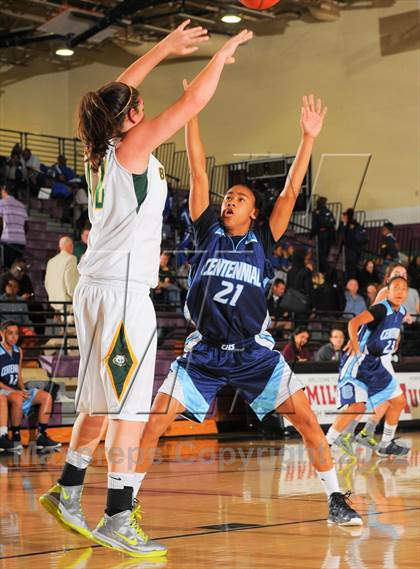 Thumbnail 1 in Rock Bridge vs. Centennial (Nike Tournament of Champions) photogallery.