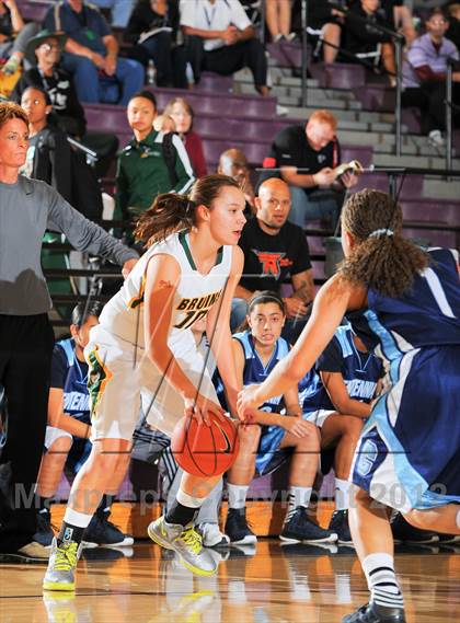 Thumbnail 1 in Rock Bridge vs. Centennial (Nike Tournament of Champions) photogallery.