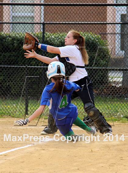 Thumbnail 1 in Green Run @ Norview photogallery.