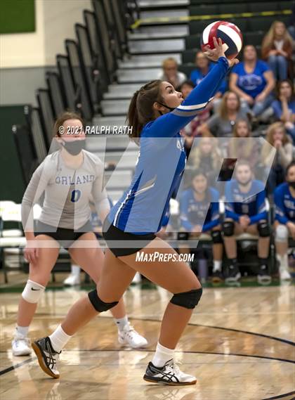 Thumbnail 2 in Orland vs. West Valley (CIF NS D3 Final) photogallery.