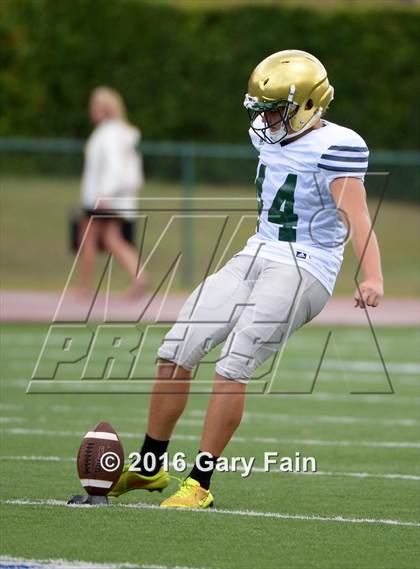 Thumbnail 1 in Knoxville Catholic @ McCallie (Scrimmage)  photogallery.