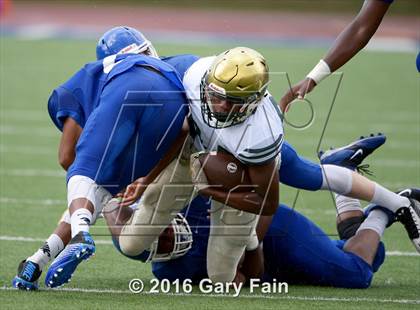 Thumbnail 2 in Knoxville Catholic @ McCallie (Scrimmage)  photogallery.