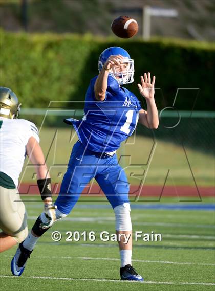 Thumbnail 2 in Knoxville Catholic @ McCallie (Scrimmage)  photogallery.