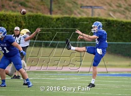 Thumbnail 2 in Knoxville Catholic @ McCallie (Scrimmage)  photogallery.