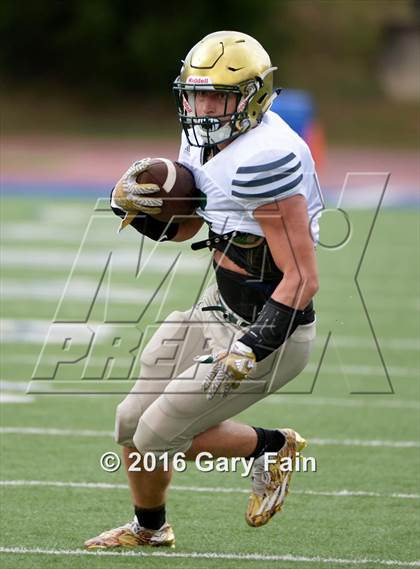 Thumbnail 2 in Knoxville Catholic @ McCallie (Scrimmage)  photogallery.