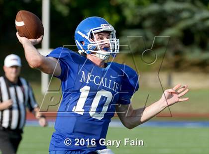 Thumbnail 2 in Knoxville Catholic @ McCallie (Scrimmage)  photogallery.