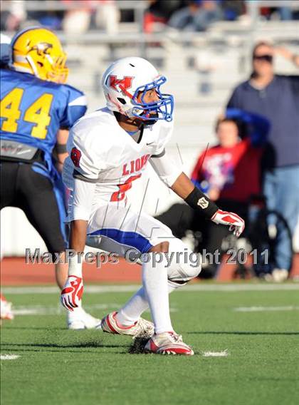 Thumbnail 2 in North Lamar vs. Henderson (3A Region 2 Bi-District Playoffs) photogallery.