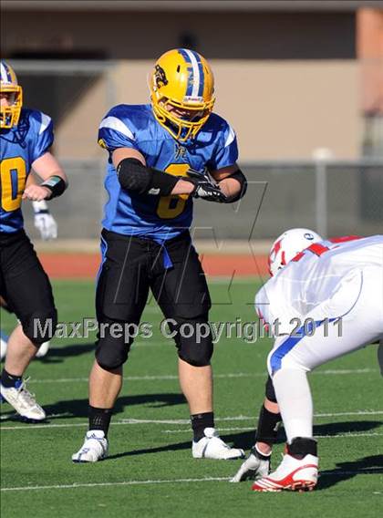 Thumbnail 3 in North Lamar vs. Henderson (3A Region 2 Bi-District Playoffs) photogallery.