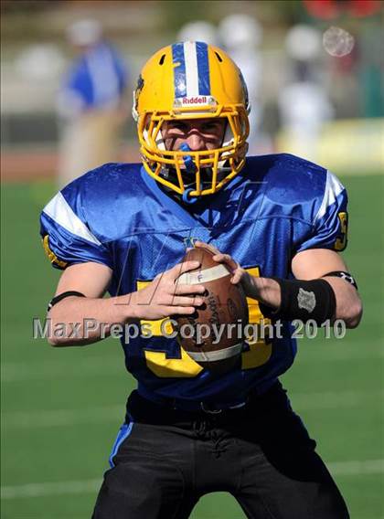 Thumbnail 3 in North Lamar vs. Henderson (3A Region 2 Bi-District Playoffs) photogallery.