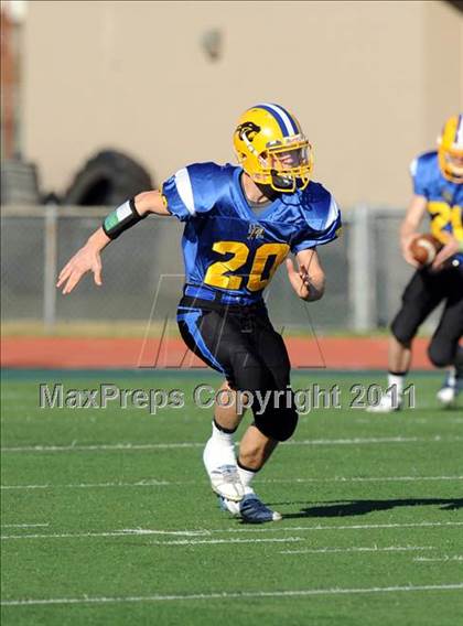 Thumbnail 1 in North Lamar vs. Henderson (3A Region 2 Bi-District Playoffs) photogallery.