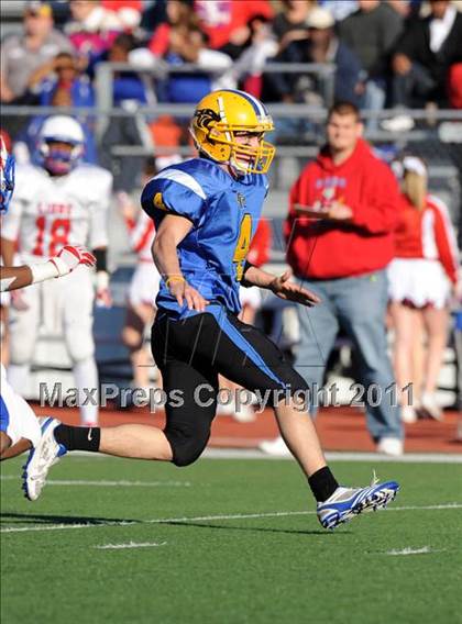 Thumbnail 1 in North Lamar vs. Henderson (3A Region 2 Bi-District Playoffs) photogallery.