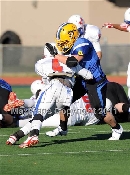 Thumbnail 3 in North Lamar vs. Henderson (3A Region 2 Bi-District Playoffs) photogallery.