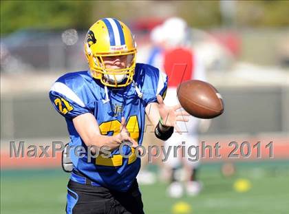 Thumbnail 3 in North Lamar vs. Henderson (3A Region 2 Bi-District Playoffs) photogallery.