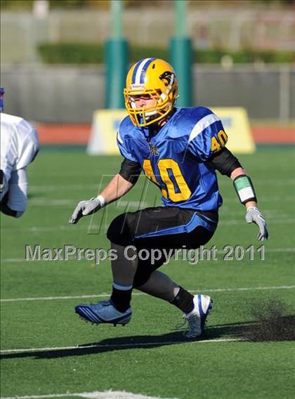 Thumbnail 3 in North Lamar vs. Henderson (3A Region 2 Bi-District Playoffs) photogallery.