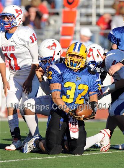 Thumbnail 2 in North Lamar vs. Henderson (3A Region 2 Bi-District Playoffs) photogallery.