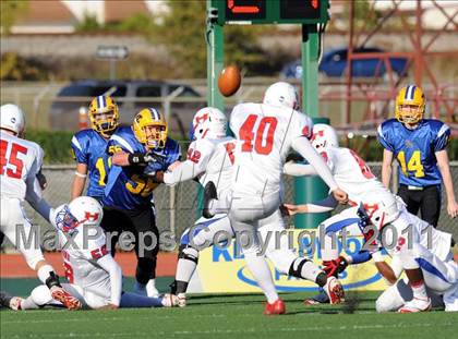 Thumbnail 1 in North Lamar vs. Henderson (3A Region 2 Bi-District Playoffs) photogallery.