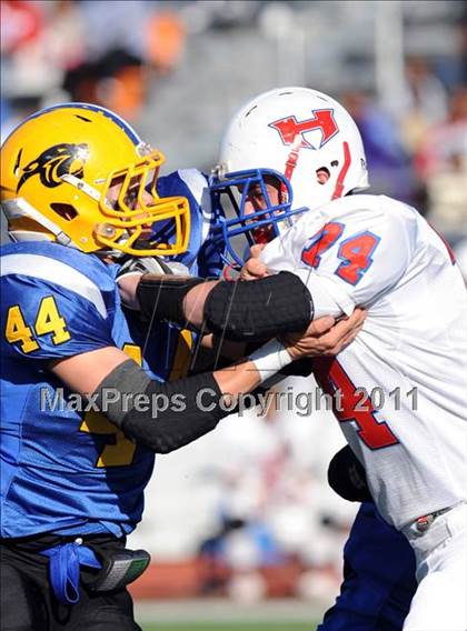 Thumbnail 3 in North Lamar vs. Henderson (3A Region 2 Bi-District Playoffs) photogallery.