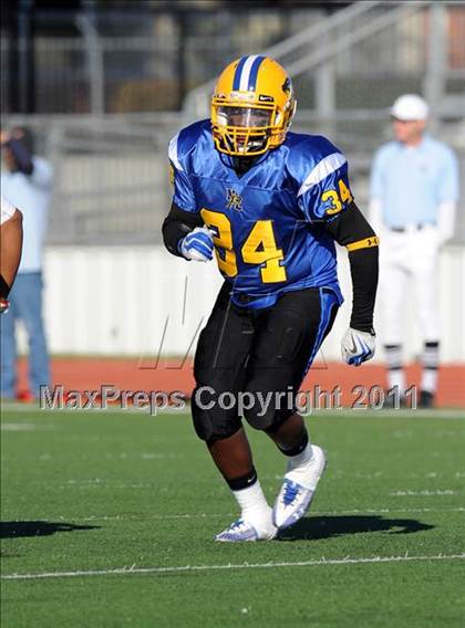 Thumbnail 2 in North Lamar vs. Henderson (3A Region 2 Bi-District Playoffs) photogallery.