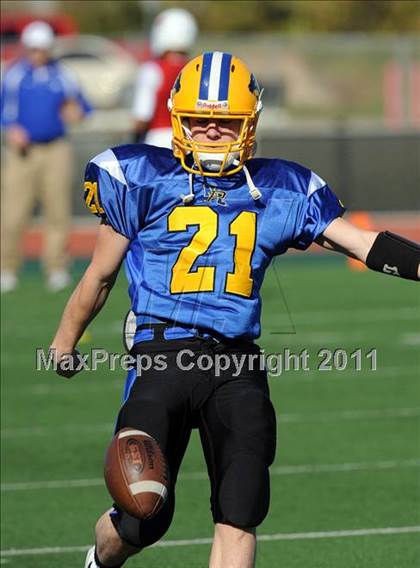 Thumbnail 2 in North Lamar vs. Henderson (3A Region 2 Bi-District Playoffs) photogallery.