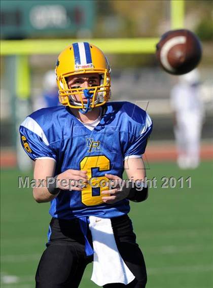 Thumbnail 2 in North Lamar vs. Henderson (3A Region 2 Bi-District Playoffs) photogallery.