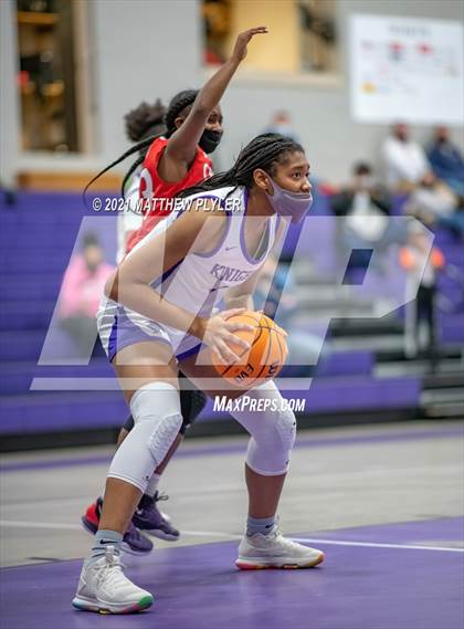 Thumbnail 3 in Wayne Country Day vs Village Christian Academy (NCISAA 2A State Playoffs - Third Round) photogallery.