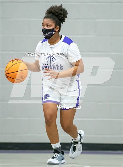 Thumbnail 1 in Wayne Country Day vs Village Christian Academy (NCISAA 2A State Playoffs - Third Round) photogallery.