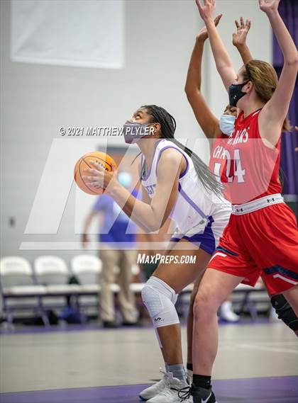 Thumbnail 1 in Wayne Country Day vs Village Christian Academy (NCISAA 2A State Playoffs - Third Round) photogallery.