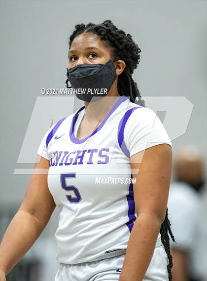Thumbnail 2 in Wayne Country Day vs Village Christian Academy (NCISAA 2A State Playoffs - Third Round) photogallery.