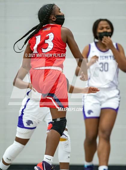 Thumbnail 2 in Wayne Country Day vs Village Christian Academy (NCISAA 2A State Playoffs - Third Round) photogallery.