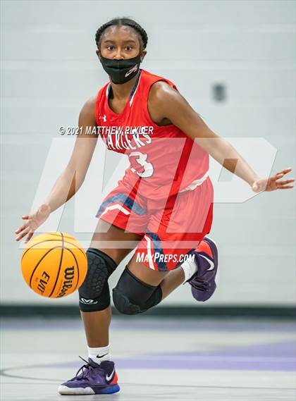 Thumbnail 3 in Wayne Country Day vs Village Christian Academy (NCISAA 2A State Playoffs - Third Round) photogallery.